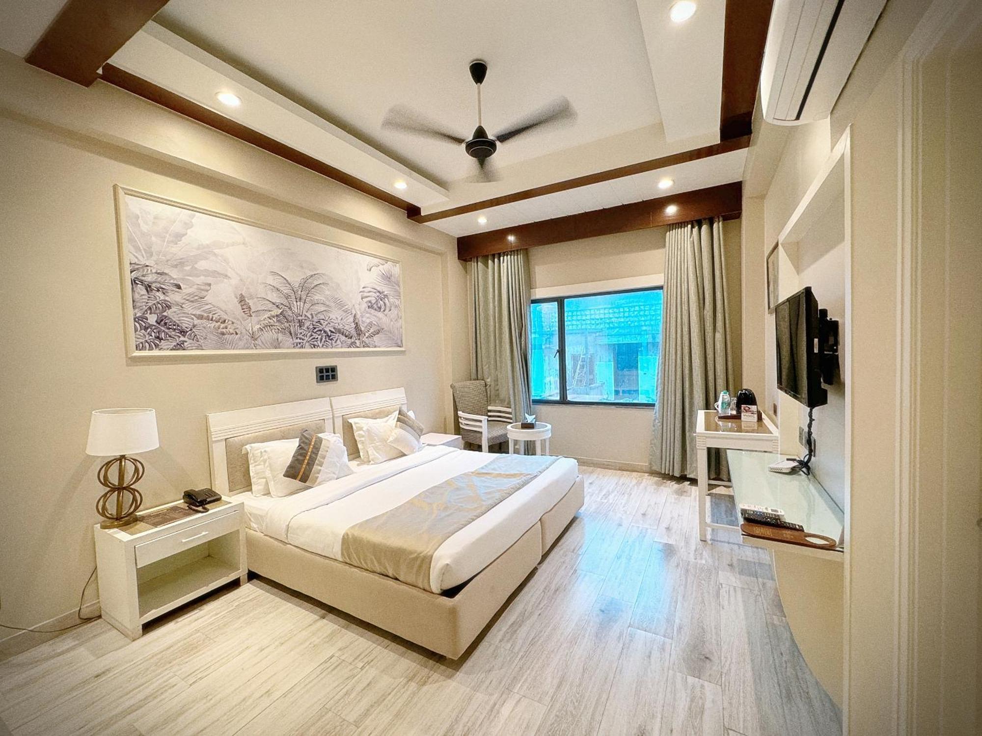 Skon Boutique By Orion Hotels New Delhi Exterior photo
